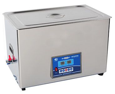 以“四维一体”专业验光为AI眼镜加持