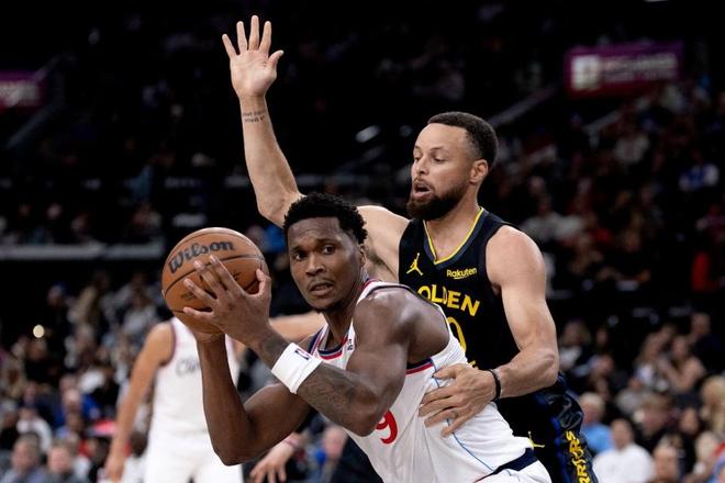 快船力克勇士锁定西部第九附加赛迎战旧主 库里