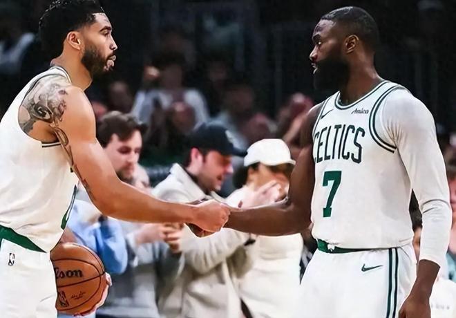 凯尔特人横扫76人晋级次轮 马刺大胜开拓者锁定