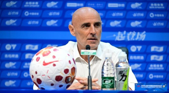 杨希首球+克雷桑任意球 上海海港残阵逼平山东泰